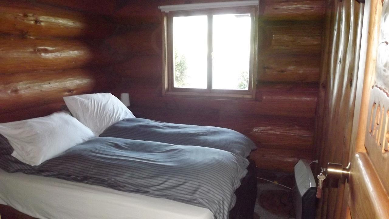 Blockhouse Lodge Puerto Clocker ภายนอก รูปภาพ
