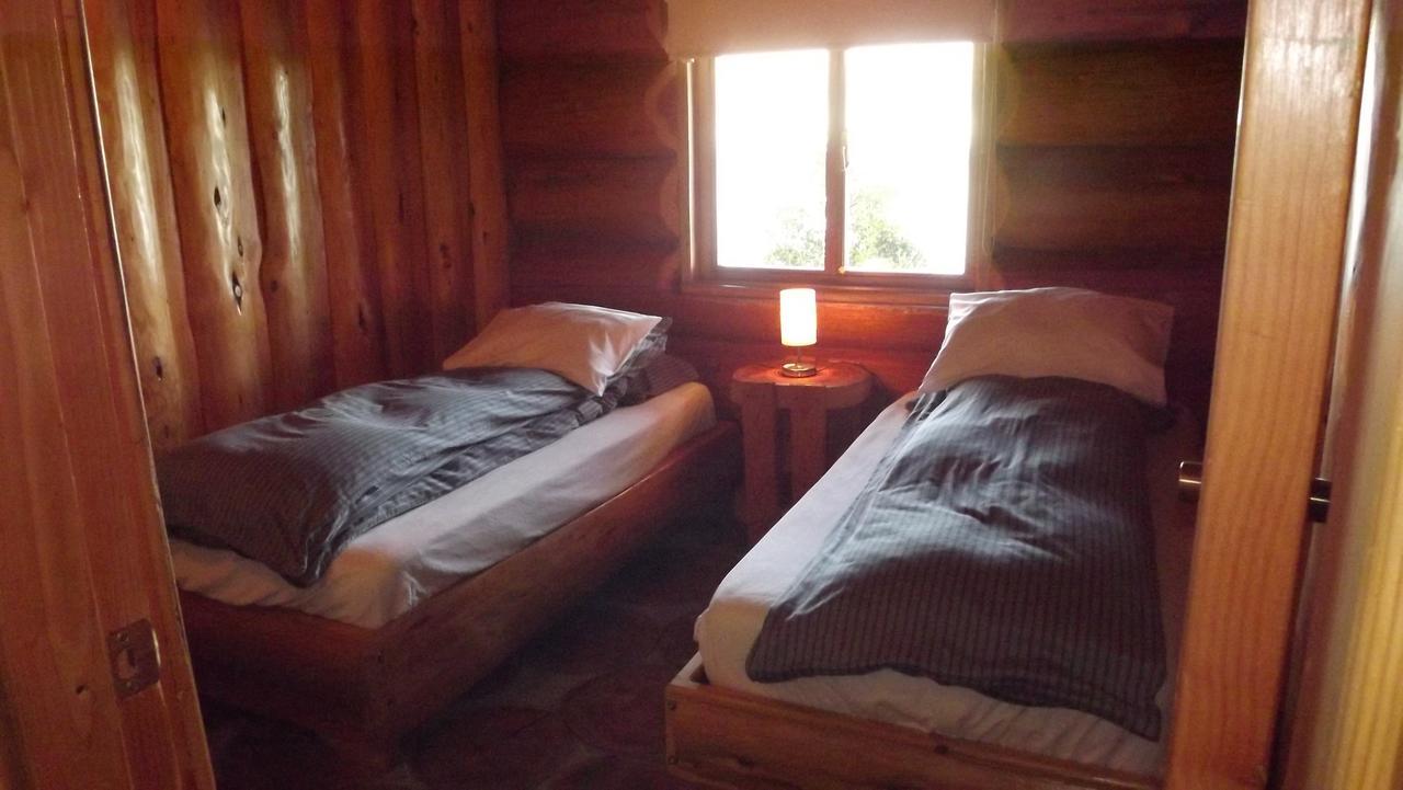 Blockhouse Lodge Puerto Clocker ภายนอก รูปภาพ
