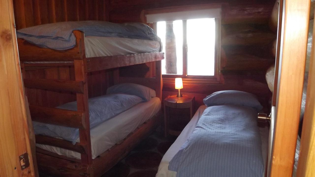 Blockhouse Lodge Puerto Clocker ภายนอก รูปภาพ
