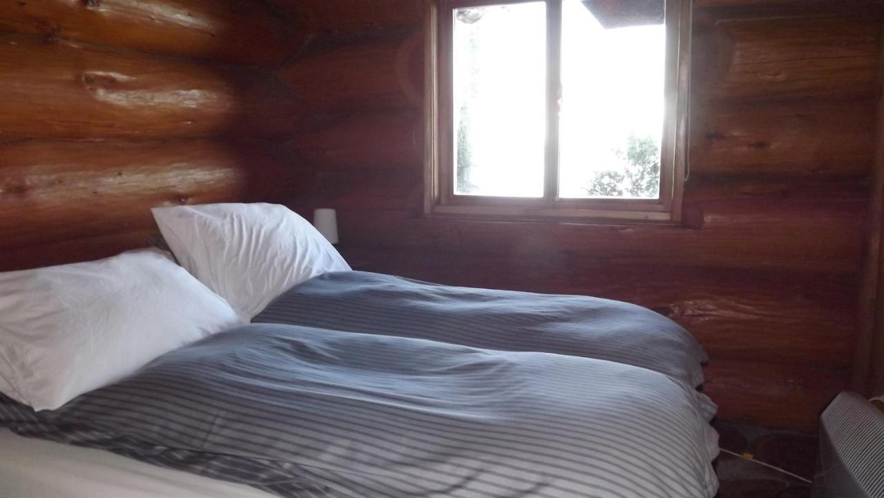 Blockhouse Lodge Puerto Clocker ภายนอก รูปภาพ